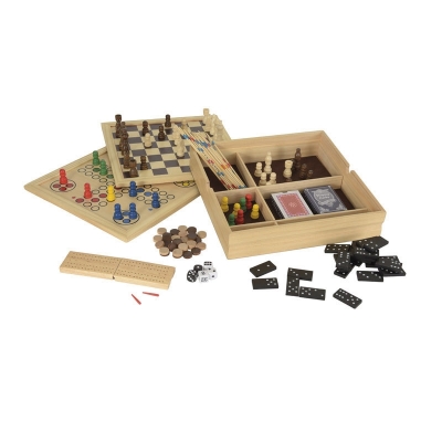 Set cu 11 jocuri de societate, Egmont Toys